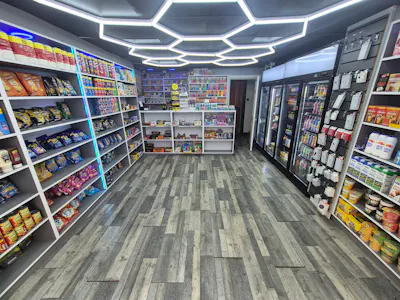 24-26 Little Underbank, Stockport, Residential / Retail For Sale - 20260723_121725.jpg