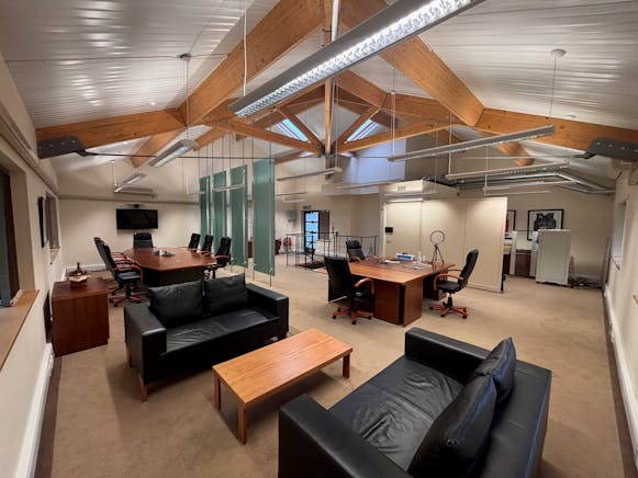 6 The Sanctuary, Ham Green, Office For Sale - IMG_9156.jpeg