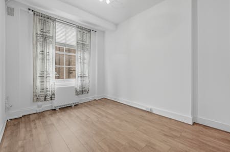 Notting Hill Mixed-Use Opportunity, 22 Pembridge Road, London, Office / Residential / Retail For Sale - img_2515.jpg