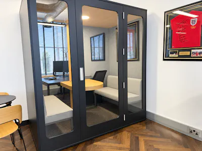13 Austin Friars, EC2, London, Office To Let - 13 Austin Friars - Meeting Pod Interior.png