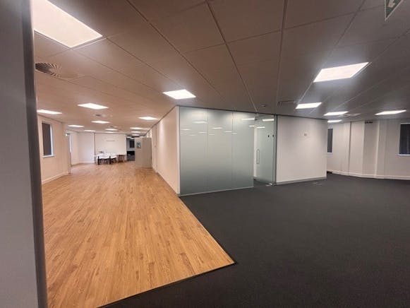 1 Rivermead, Rivermead Court, Clevedon, Office To Let - 44.jpg 1 Rivermead, Rivermead Court, Clevedon, Office To Let - 44.jpg