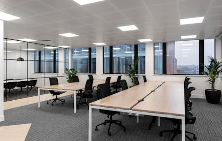 Part 4th Floor, One Forbury Square, Reading, Office To Let - Photo 5.jpeg