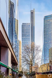 110 Bishopsgate, London, Serviced Office To Let - BuildingPhoto 1.jpg