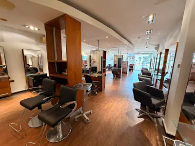 14 High Street, Wickford, Retail To Let - WhatsApp Image 2026-08-19 at 10.50.57 (3).jpeg