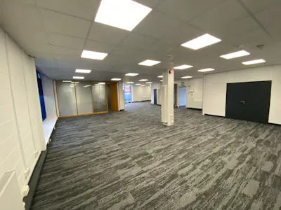 9 Springwell Court, Leeds, Office To Let - IMG_3021.jpg