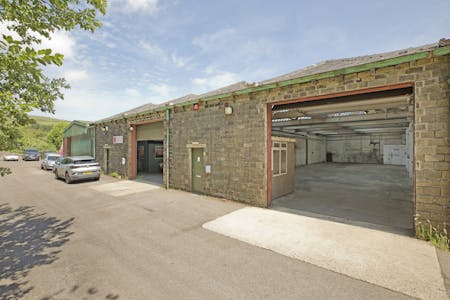 Unit 6 Mount Road Industrial Estate, Huddersfield, Industrial To Let - IMG_0430.jpg