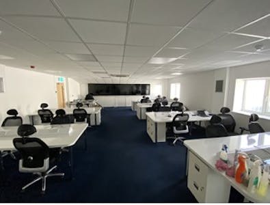 Units 1-3, Whittle Close, Brunel Drive, Newark, Light Industrial To Let - Picture4.jpg