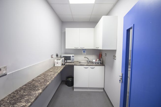 Unit 19 Sheraton Business Centre, Perivale, Industrial / Warehouse To Let - 8.jpg