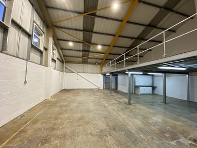 Unit 1 Cobham Centre, Westmead Industrial Estate, Swindon, Industrial To Let / For Sale - 3.jpg