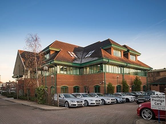 Regus, Dorset House, Regent Park, Leatherhead, Offices To Let - Leatherhead External 1.jpg