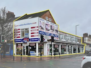 68 Dunstable Road, Luton, Investment/Development / Retail For Sale - IMG_5172 copy.jpg