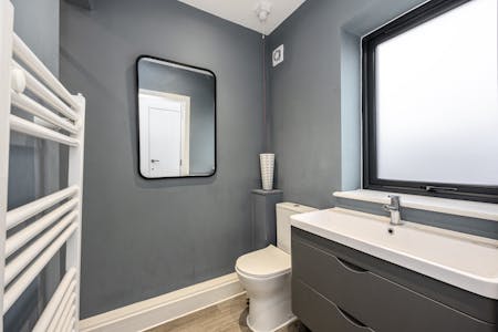 Unit 9, Stairbridge Court, Bolney, Office To Let - Bolney Grange Business Park, Stairbridge Court, Unit 9-011.JPG