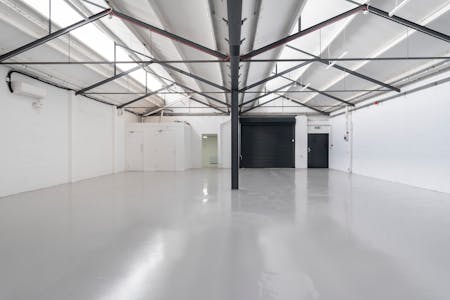 Zennor Trade Park, London, Industrial / Trade Counter / Urban Logistics To Let - IW-260124-CA-181-U 21.jpg