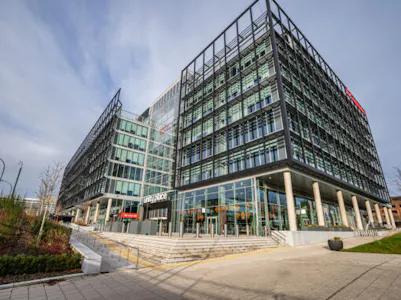 401 Grafton Gate, Milton Keynes, Office To Let - 401-grafton-136-1-510x382.jpg