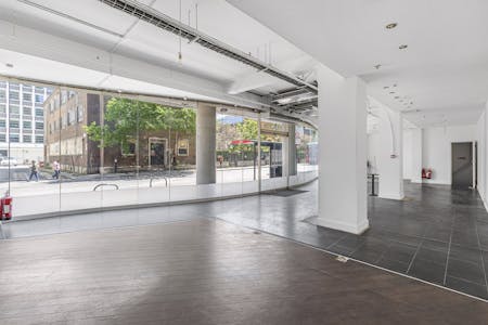 Unit 3 Lexington Building, 40 City Road, London, Retail / Showroom To Let - 36_16296.jpg