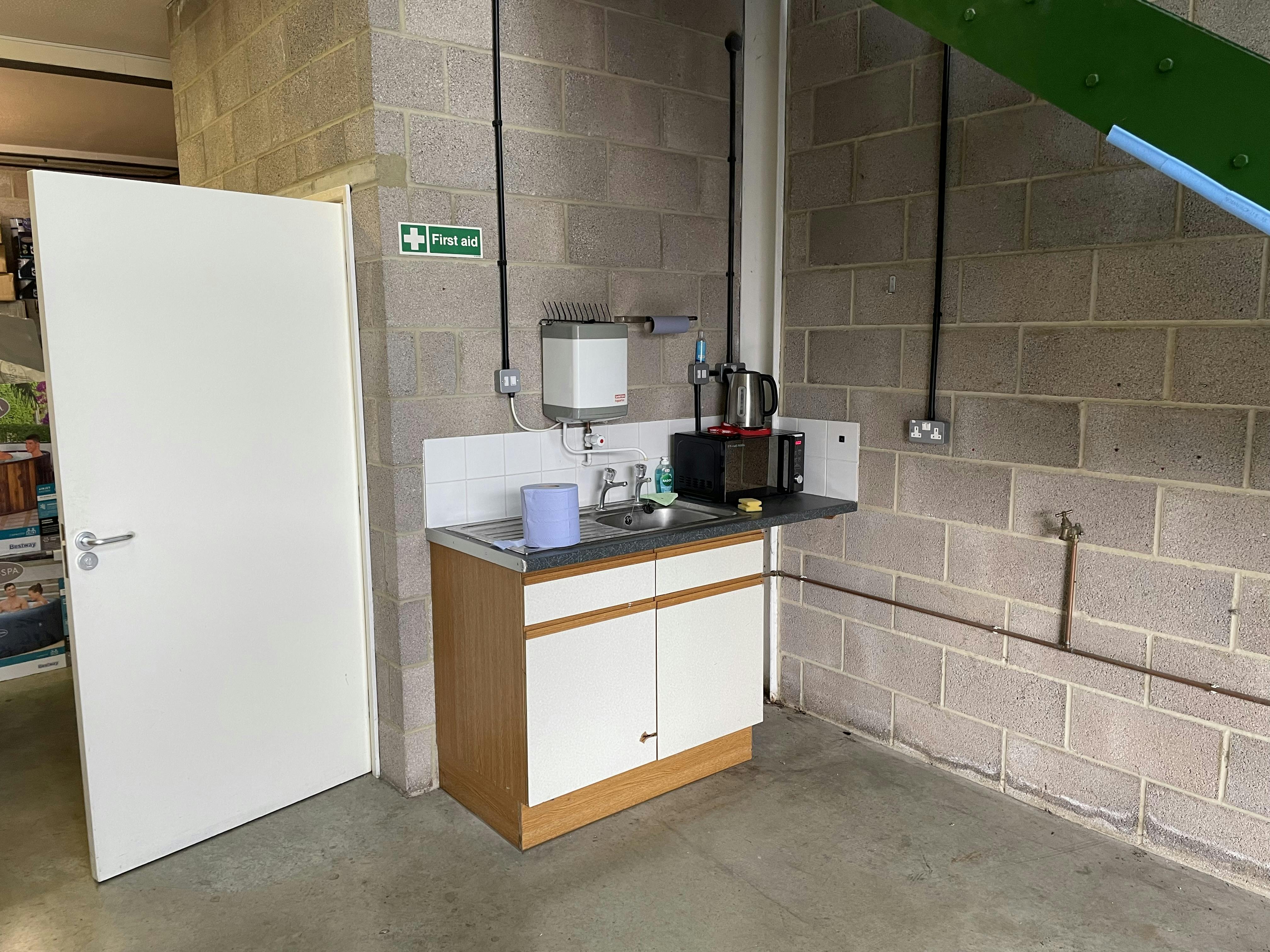 Unit 8 Glenmore Business Centre, Vincients Road, Chippenham, Industrial To Let - IMG_2835.jpg