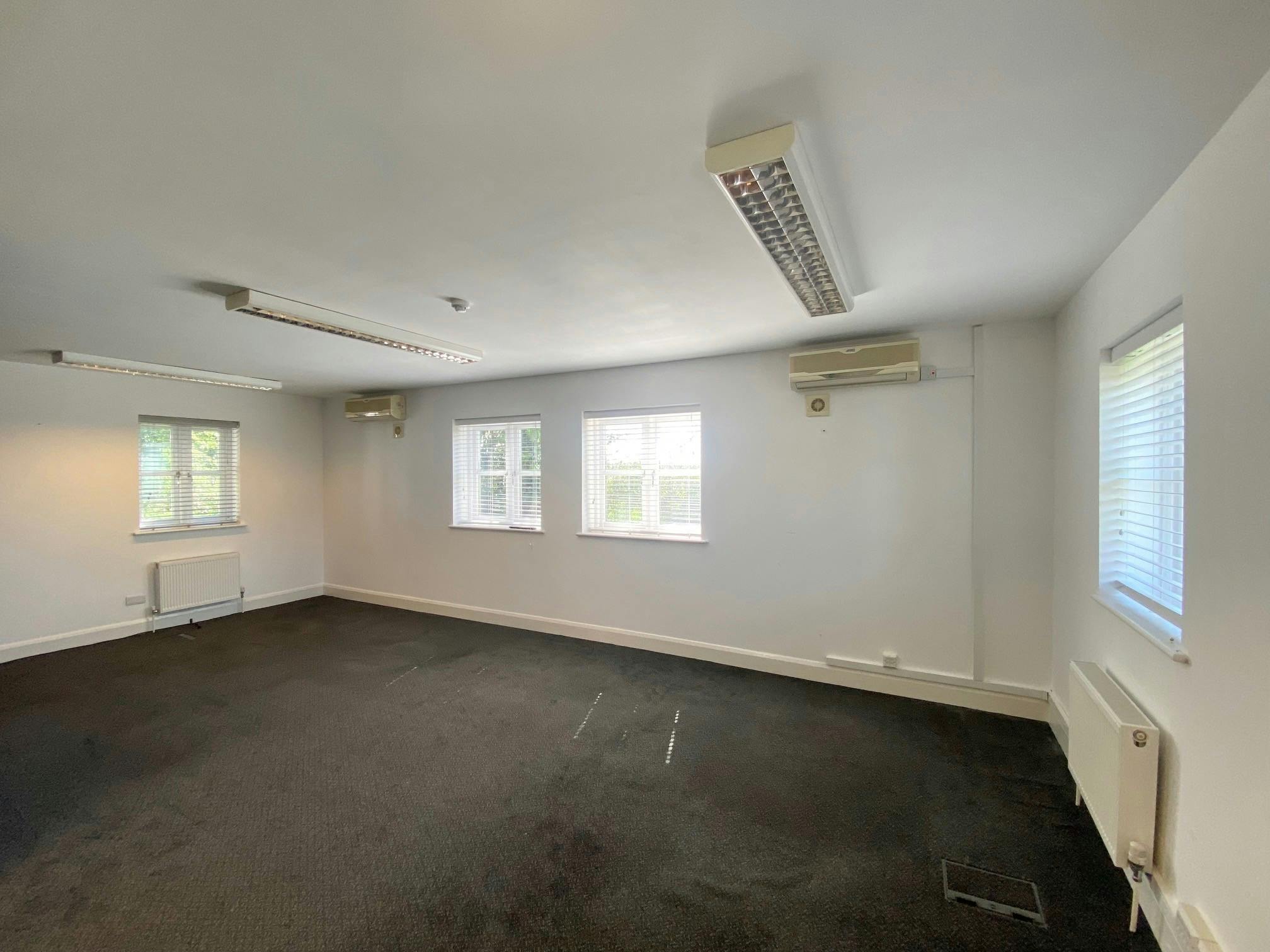 Chequers Barn, Edenbridge, Offices To Let - suite 3  c.jpg