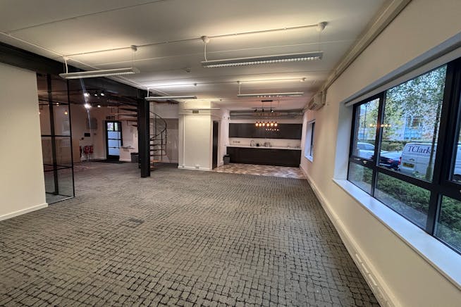 6 The Sanctuary, Ham Green, Office For Sale - IMG_9143.jpeg 6 The Sanctuary, Ham Green, Office For Sale - IMG_9143.jpeg