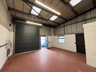 Unit 10, Albion Industrial Estate, Pontypridd, Industrial To Let - IMG_6476.jpeg