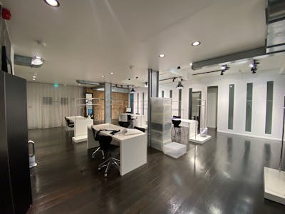 89 Great Titchfield Street, London, Mixed Use / Office / Retail To Let - PHOTO20220412134206.jpg