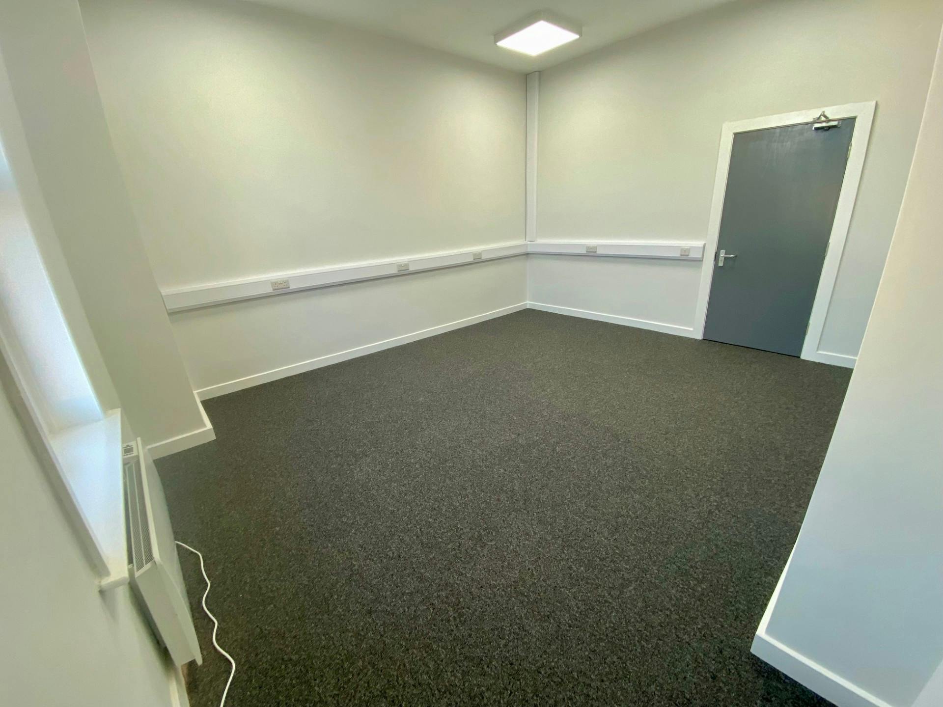 Offices At The High House, Church Street, Seaham, Offices To Let - thumbnail_IMG_1914.jpg