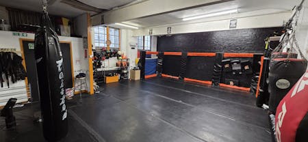 20 Endwell Road, Bexhill-on-Sea, Investment / Leisure / Office / Retail For Sale - 20260113_101432.jpg