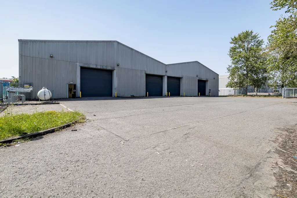 Units B and C Laporte Way - Luton-47