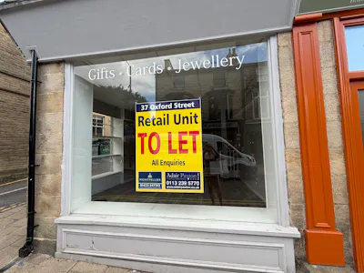 37 Oxford Street, Harrogate, Retail To Let - IMG_0586.jpeg