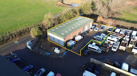 Units 1-3, Leyhill Road, Hemel Hempstead, Warehouse To Let - outline.jpg