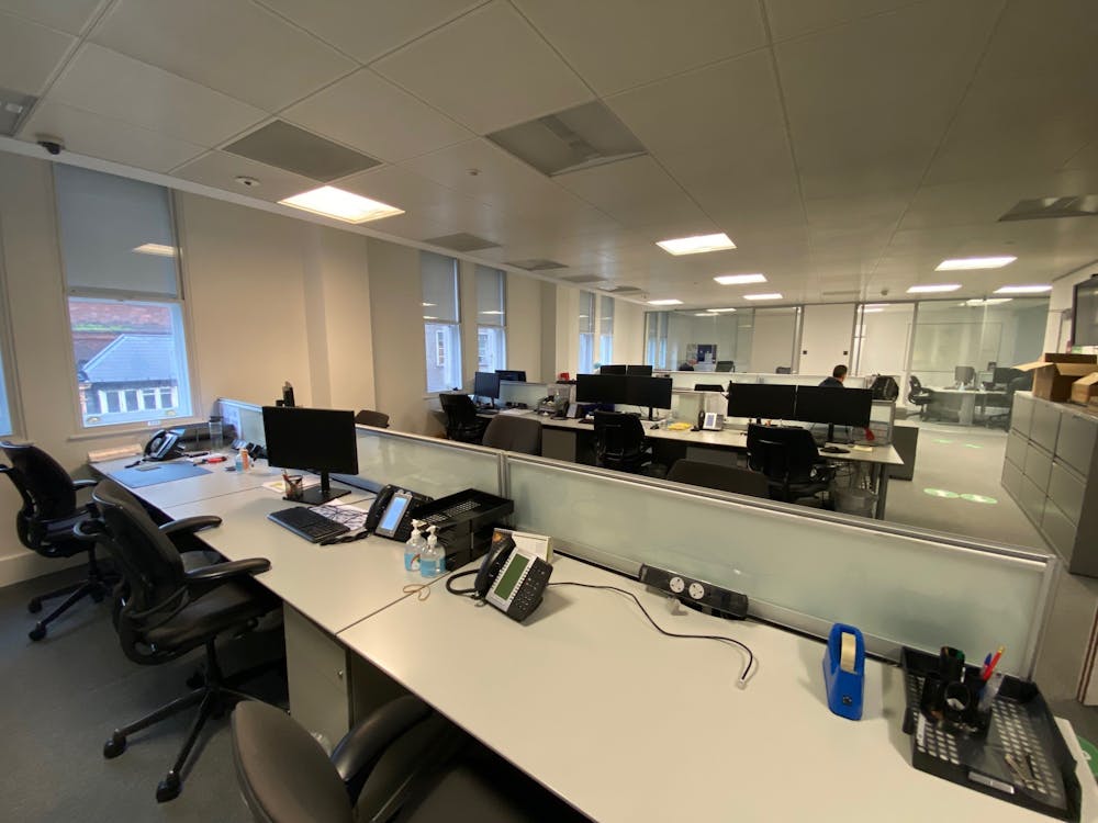Sun Court, 66-67 Cornhill - 6667 Cornhil  Main office area  Copy.jpg