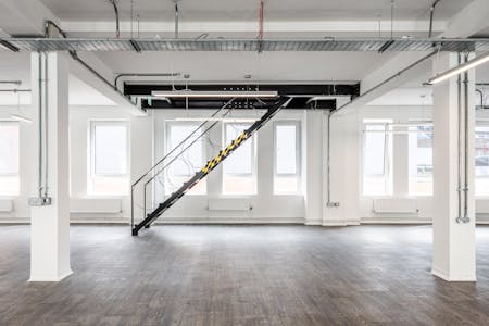 Universal House, 88-94 Wentworth Street, London, Office To Let - Universal Hse 34F  Low Res 7.jpg