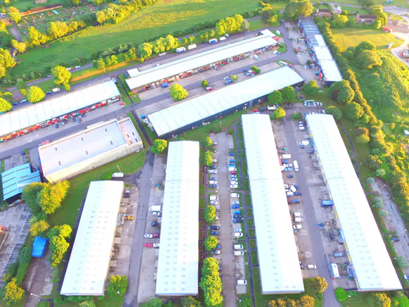 Unit 23, Edison Road, Aylesbury, Industrial To Let - Photo 3