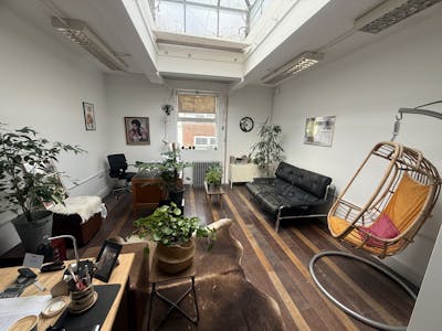 Room, 2, 4 & 5, First Floor, Brighton, Office To Let - IMG_8392.jpeg