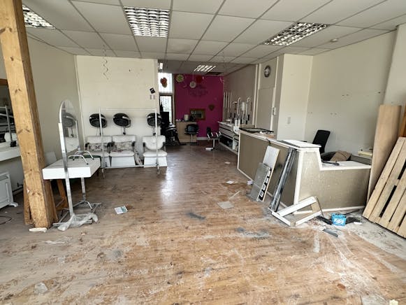 66 Southfield Road, Chiswick, Leisure / Retail To Let - F4BC1FFD4332448883304ADA63474C13.jpeg