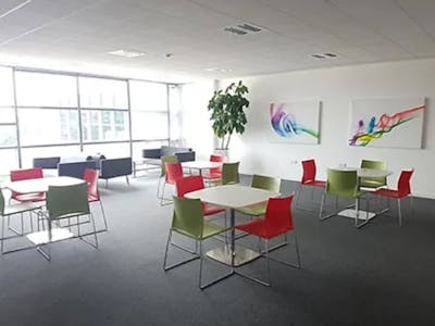 Base Point, 377-399 London Road, Camberley, Serviced Office To Let - Basepoint  Camberley  5.JPG