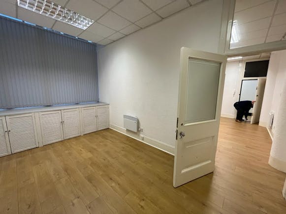 Waterloo Chambers, 19 Waterloo Street, Glasgow, Offices To Let - PHOTO-2022-08-19-07-04-15 9.jpg