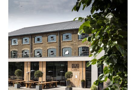 Sugar House Island, 1 Danes Yard, Stratford, Office To Let - Amnty-Onsite Bar & Restaurant