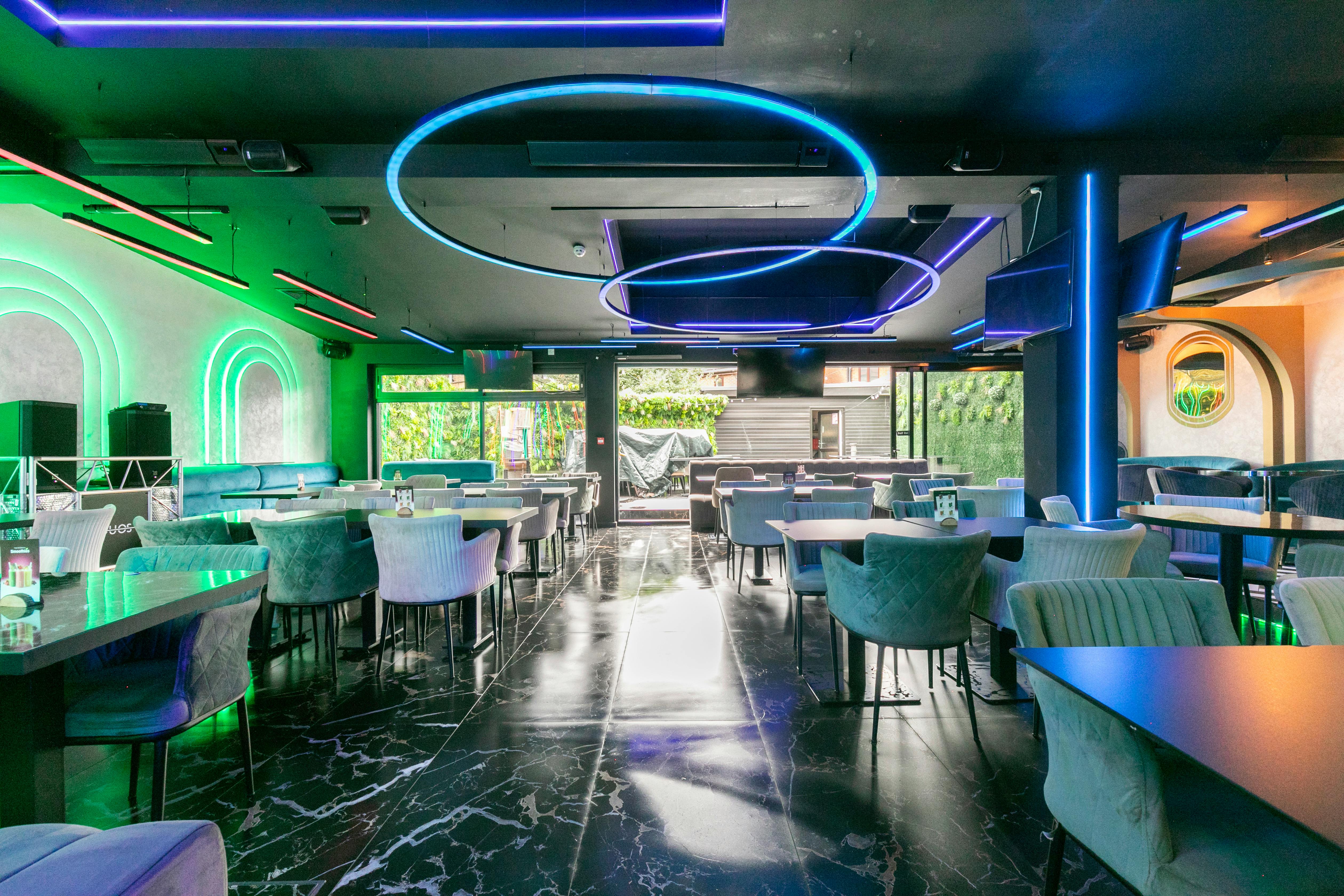 Retail/Shop in Leyton - photo 3