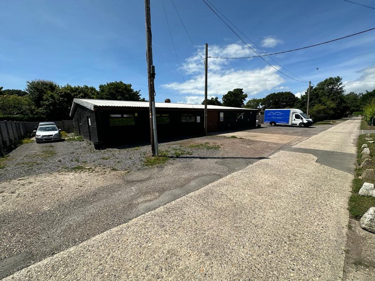 First Avenue, Batchmere, Chichester