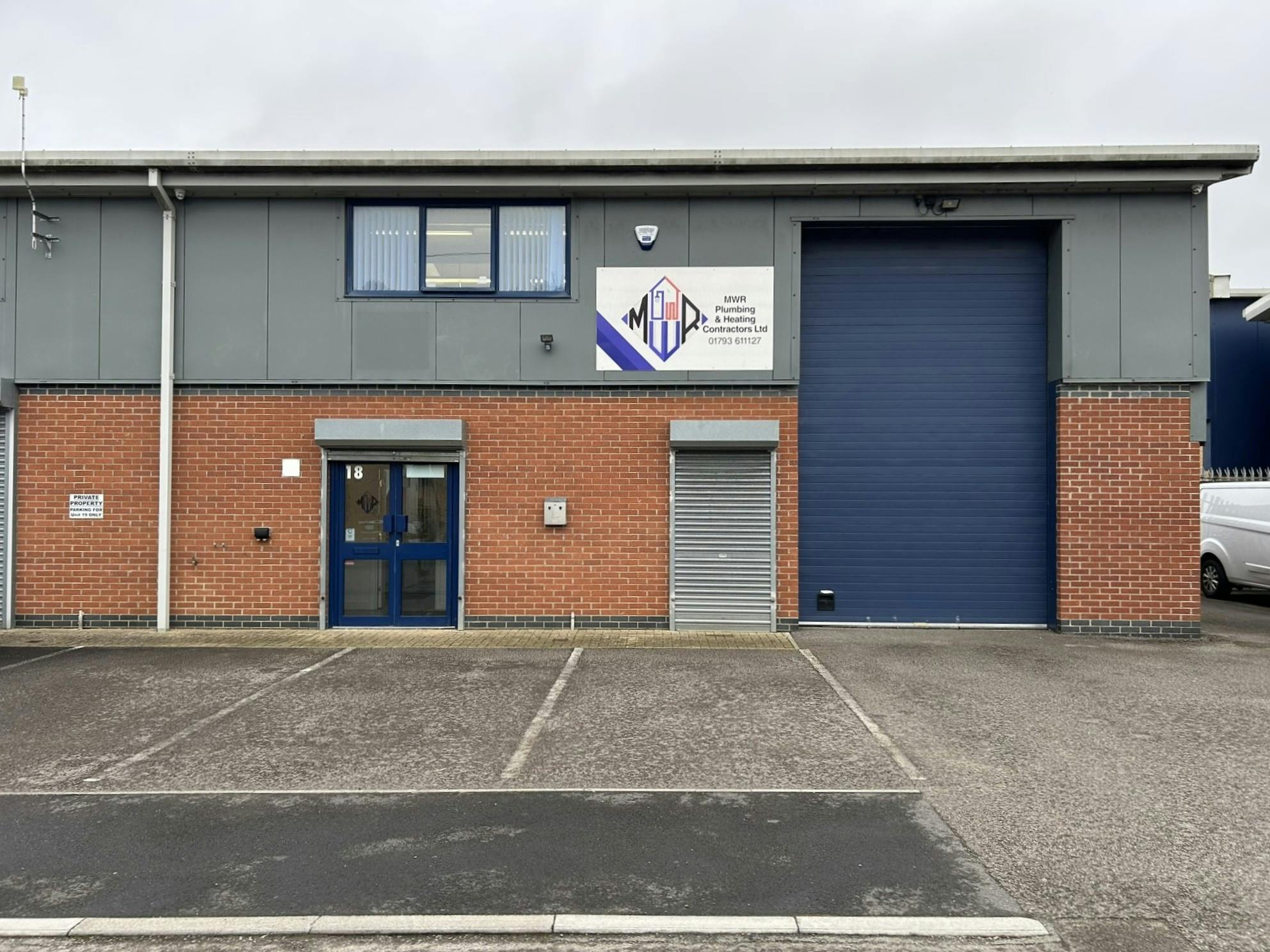 Unit 18 Star West, Westmead Industrial Estate, Swindon, Industrial For Sale - IMG_6656.JPEG