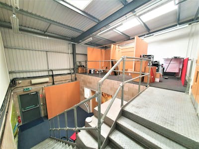 Unit A2, Stockport, Industrial/Logistics / Office For Sale - 20220907_130013 2.jpg