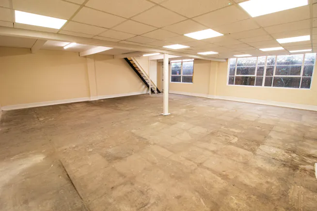 Unit 2 Kildare Close, Middlesex, Industrial / Warehouse To Let - 2.jpg