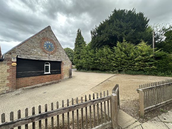 Office Suite, Old Coach House, Adwell, Office To Let - IMG_2037.jpeg