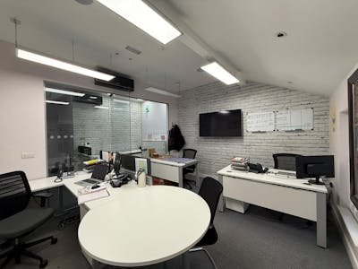 110 London Road, Warrington, Office To Let - 3.jpg