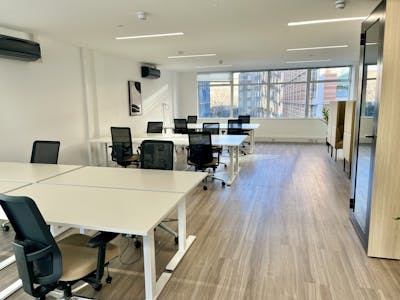 81 Southwark Street, London, Office To Let - IMG_4634.jpg