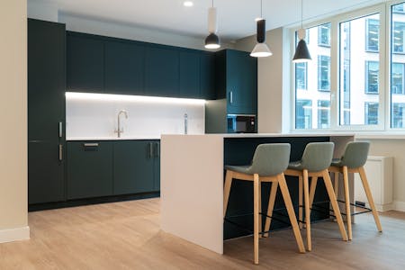 Marlow House, London, Office To Let - MarlowHouse_Completion_Oct2585.jpg