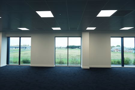 Orbis 9000, Westcott Venture Park, Aylesbury, Industrial To Let - Westcott New Development  pix by ed nix 032.JPG