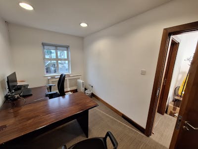 24 Main Street, Ballincollig, Cork, Retail To Let - 20260114_120410(1).jpg