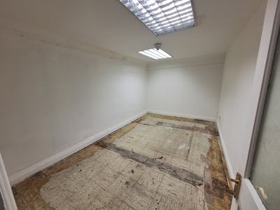 Unit 1 Market Parade, 51-54 Patrick Street, Cork City, Retail / High Street Retail To Let - 20250612_152507.jpg