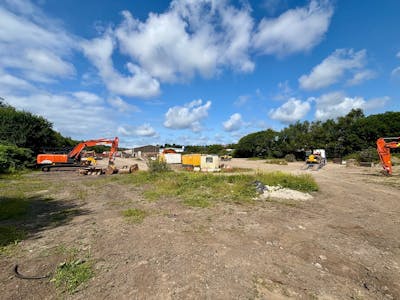 138 Heol Y Gors, Swansea, Industrial / Land To Let - Heol Y Gors 30.jpg